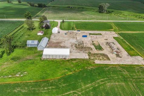 6453 31st Avenue Shellsburg IA 52332