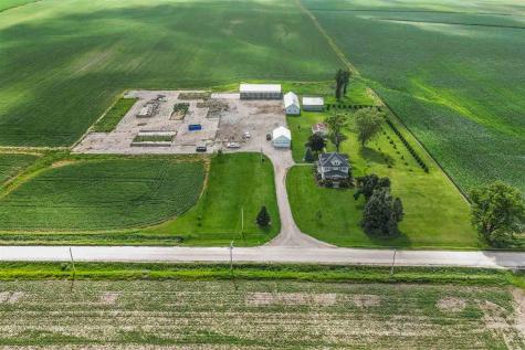 6453 31st Avenue Shellsburg IA 52332
