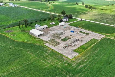 6453 31st Avenue Shellsburg IA 52332