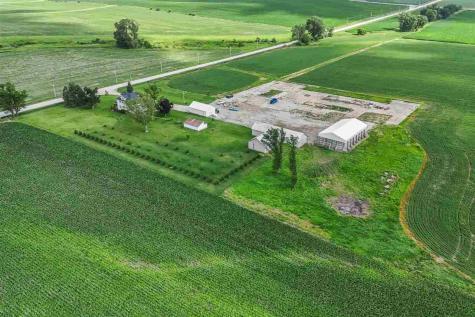 6453 31st Avenue Shellsburg IA 52332