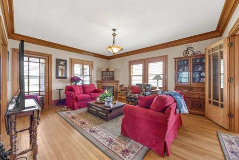 6453 31st Avenue Shellsburg IA 52332