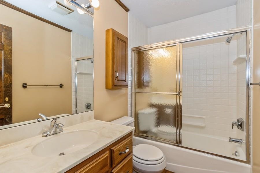 4318 Turkey Creek Road NE Iowa City IA 52240