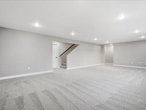 1514 Redwood Drive Muscatine IA 52761