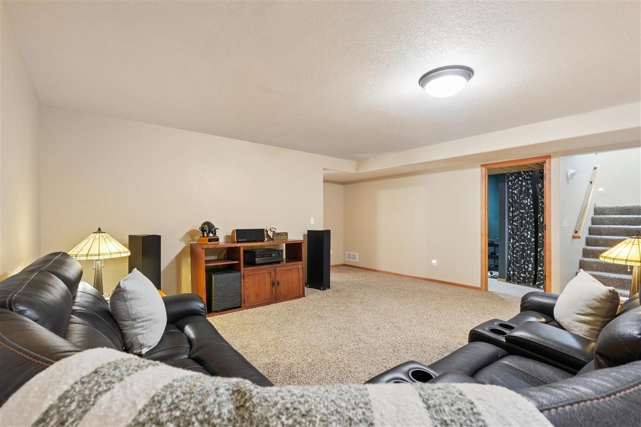 830 Pheasant Lane North Liberty IA 52317