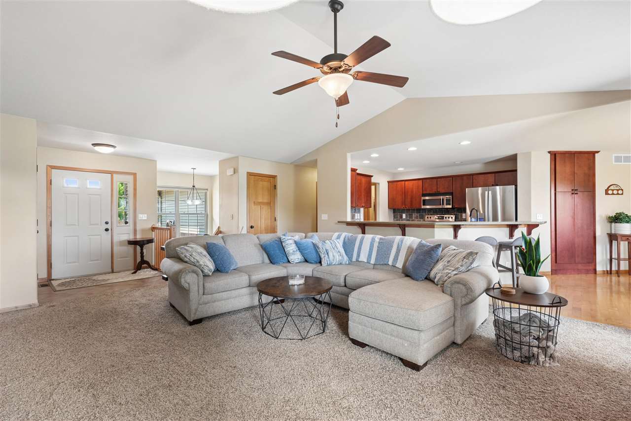 830 Pheasant Lane North Liberty IA 52317