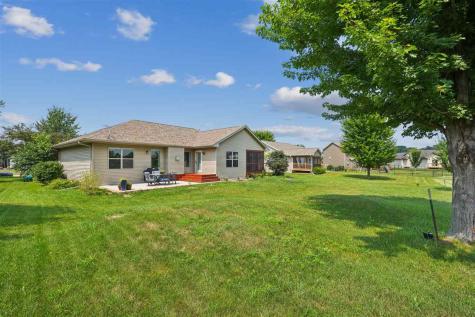 830 Pheasant Lane North Liberty IA 52317