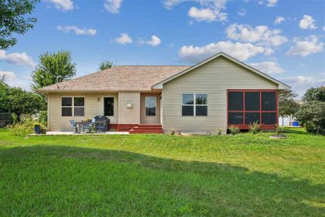 830 Pheasant Lane North Liberty IA 52317