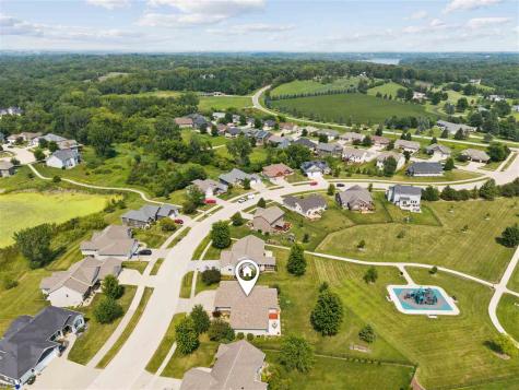 830 Pheasant Lane North Liberty IA 52317
