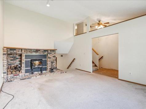 1912 North Ridge Drive Coralville IA 52241