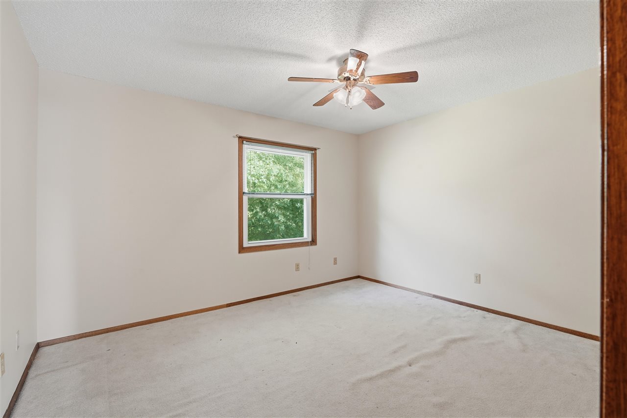 1912 North Ridge Drive Coralville IA 52241