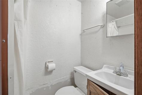 1912 North Ridge Drive Coralville IA 52241