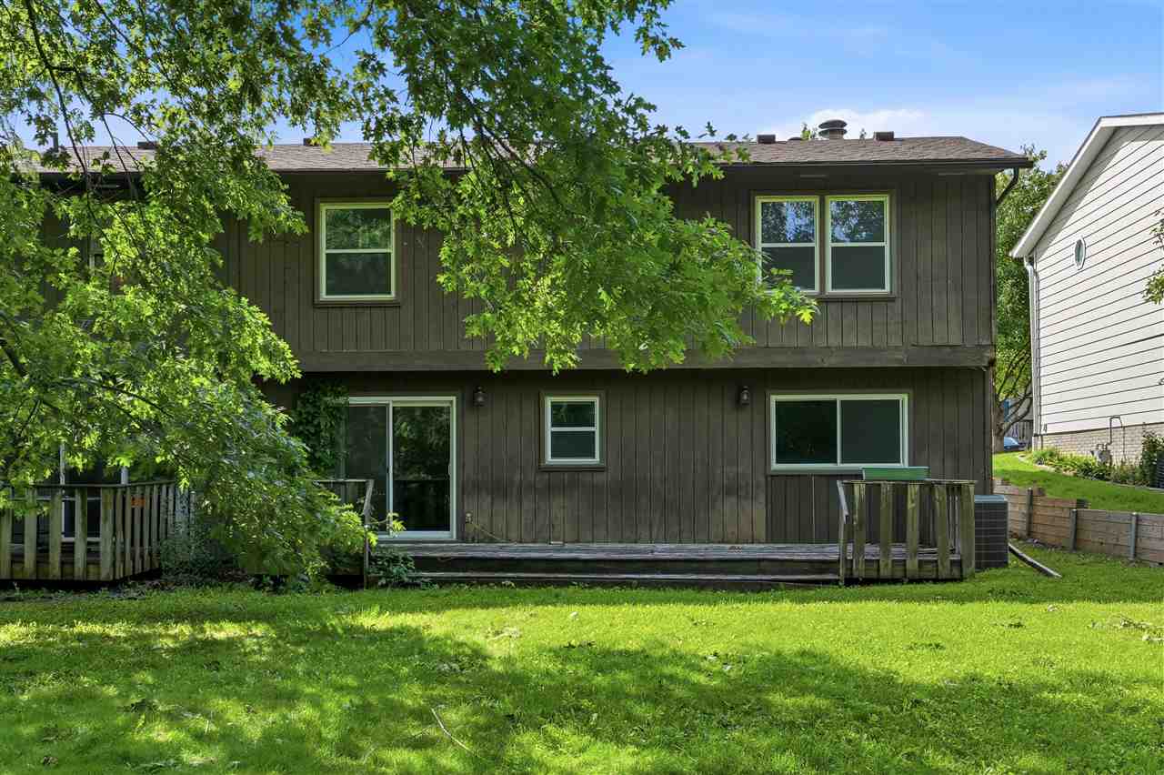 1912 North Ridge Drive Coralville IA 52241
