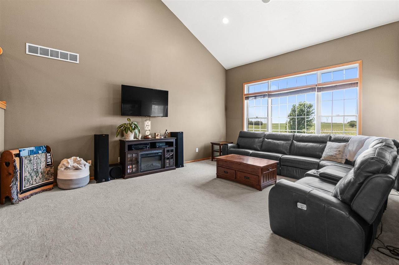 1260 Ivan Lane West Liberty IA 52776