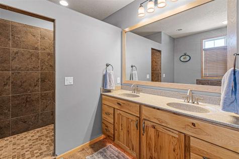 1260 Ivan Lane West Liberty IA 52776