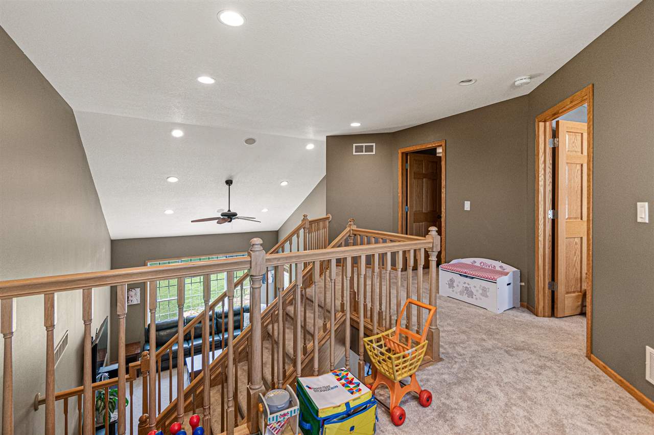 1260 Ivan Lane West Liberty IA 52776