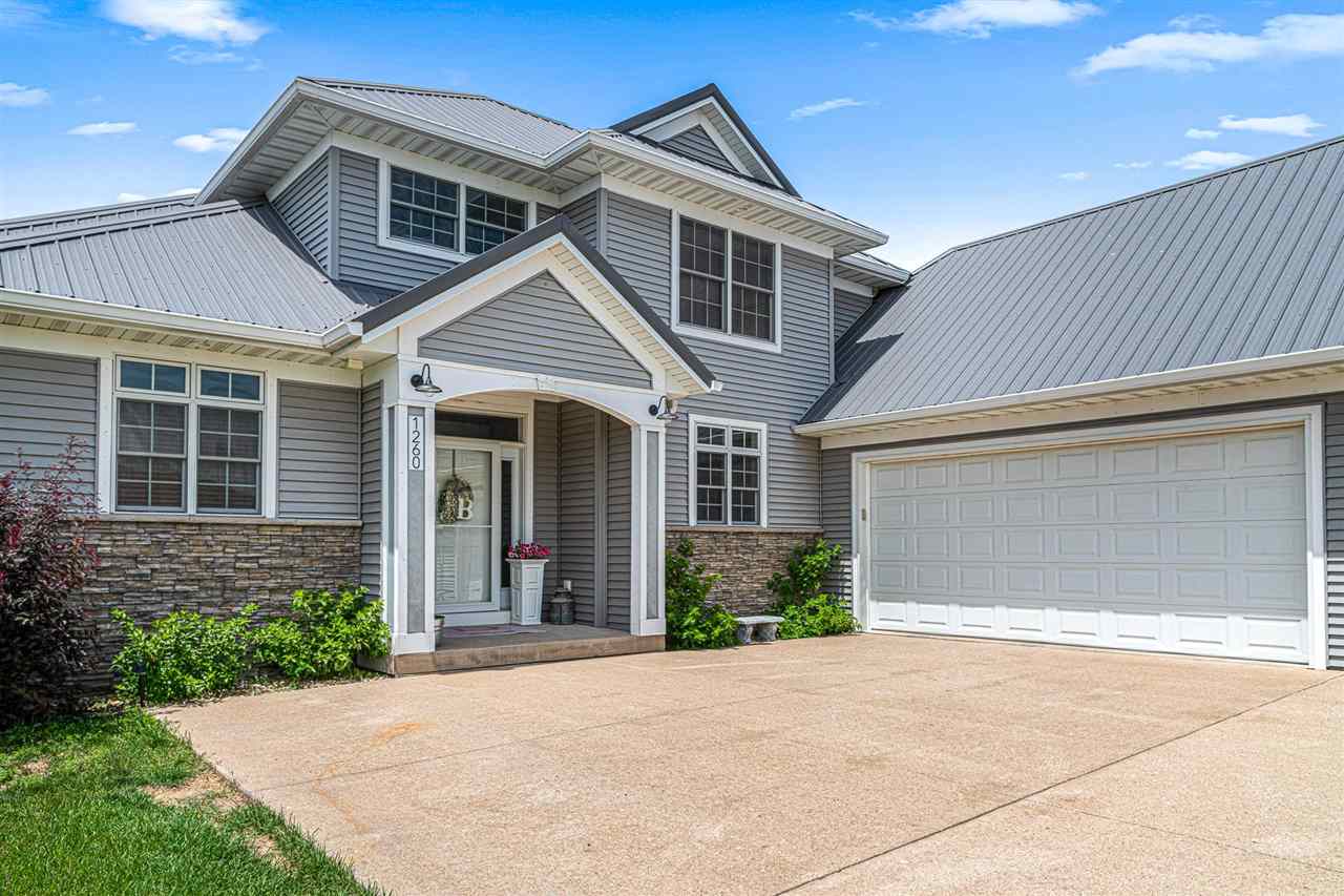 1260 Ivan Lane West Liberty IA 52776