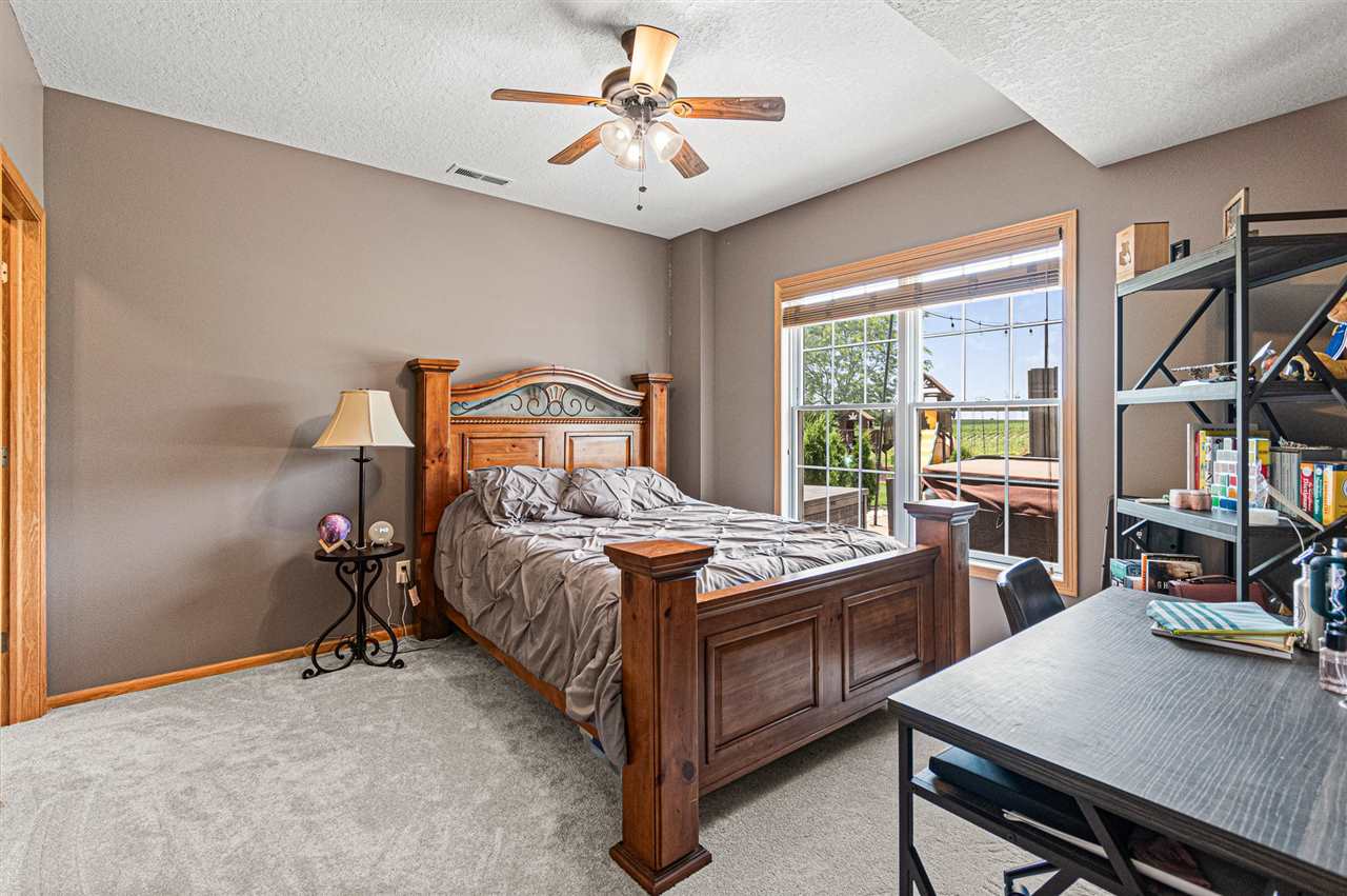 1260 Ivan Lane West Liberty IA 52776