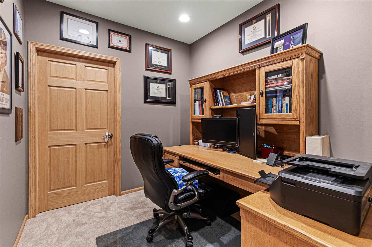 1260 Ivan Lane West Liberty IA 52776