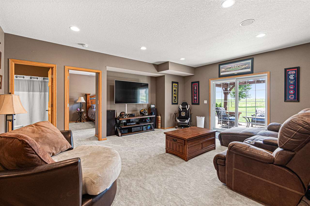 1260 Ivan Lane West Liberty IA 52776