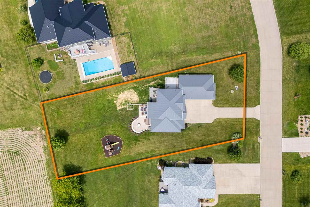 1260 Ivan Lane West Liberty IA 52776