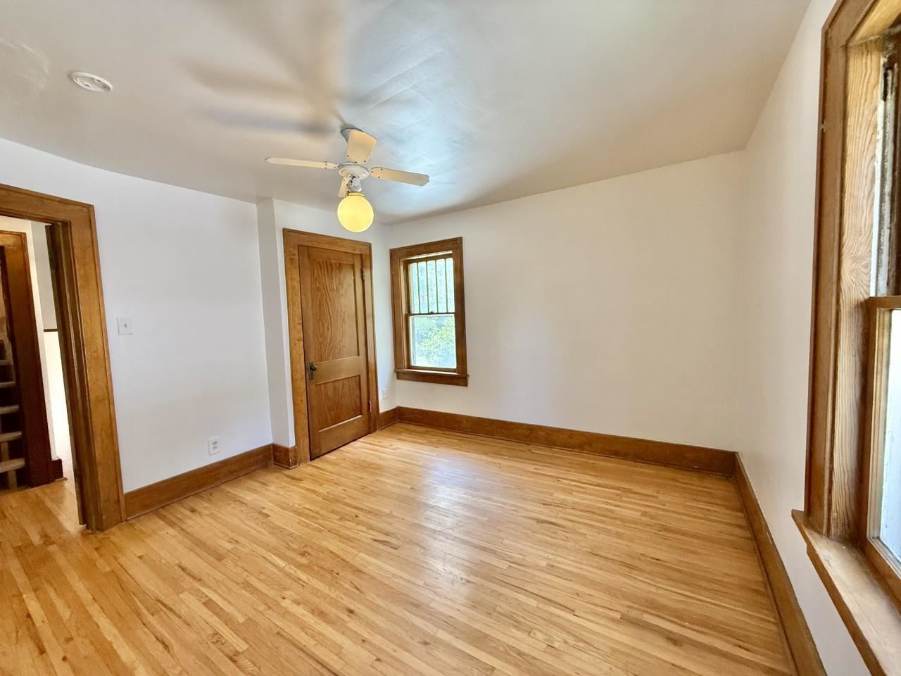 423 S 7th Avenue Iowa City IA 52245