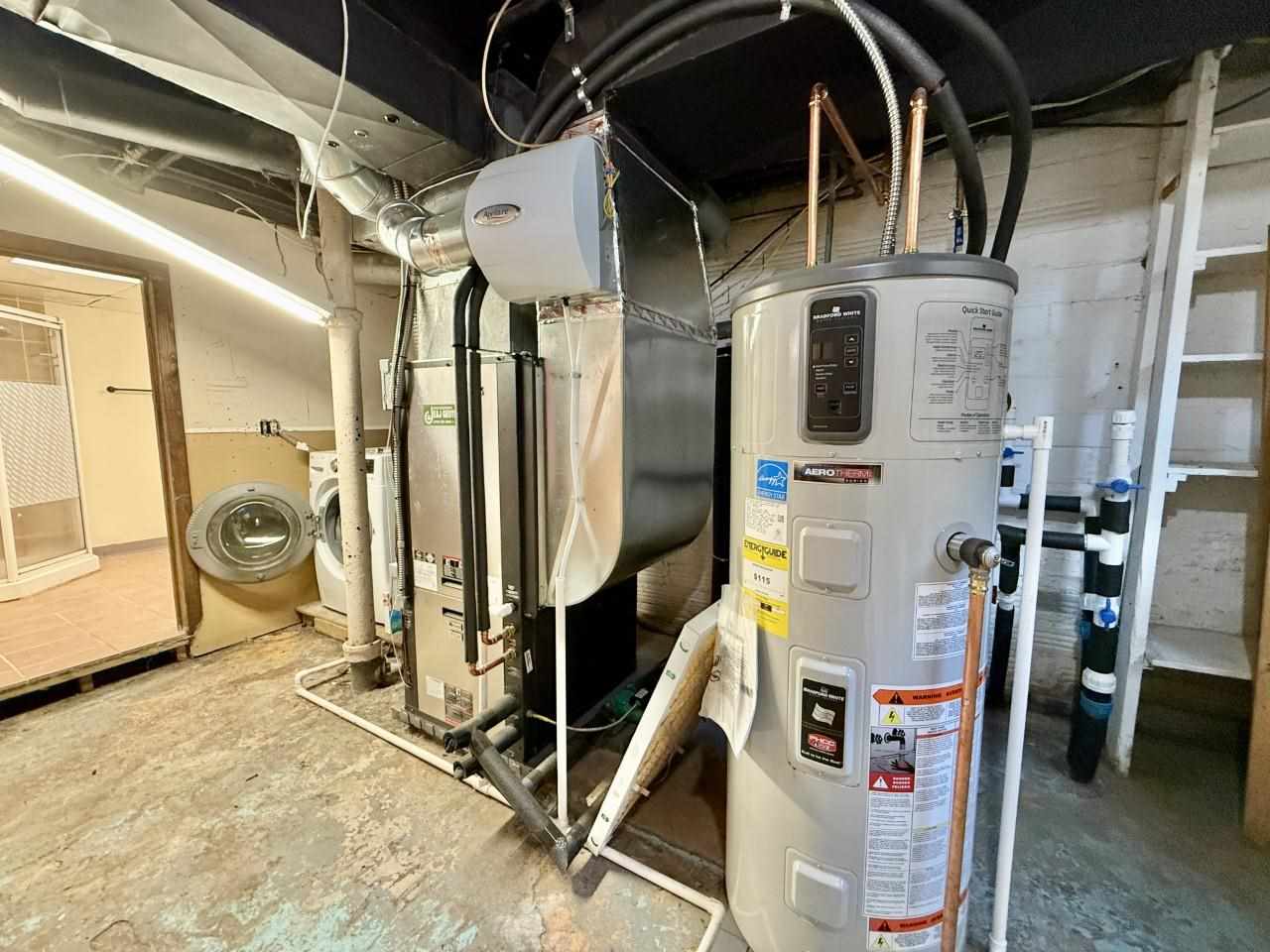 423 S 7th Avenue Iowa City IA 52245