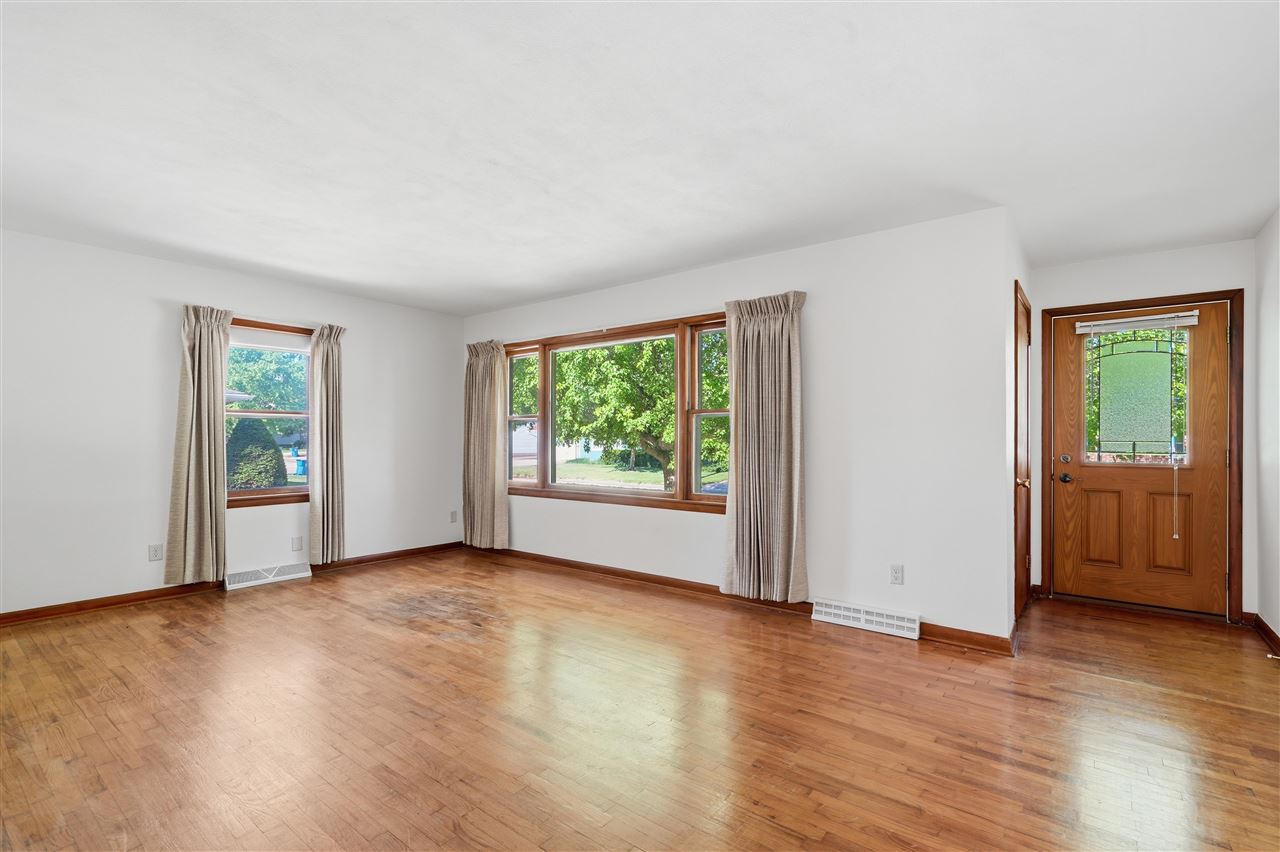 829 Timberline Road Monticello IA 52310