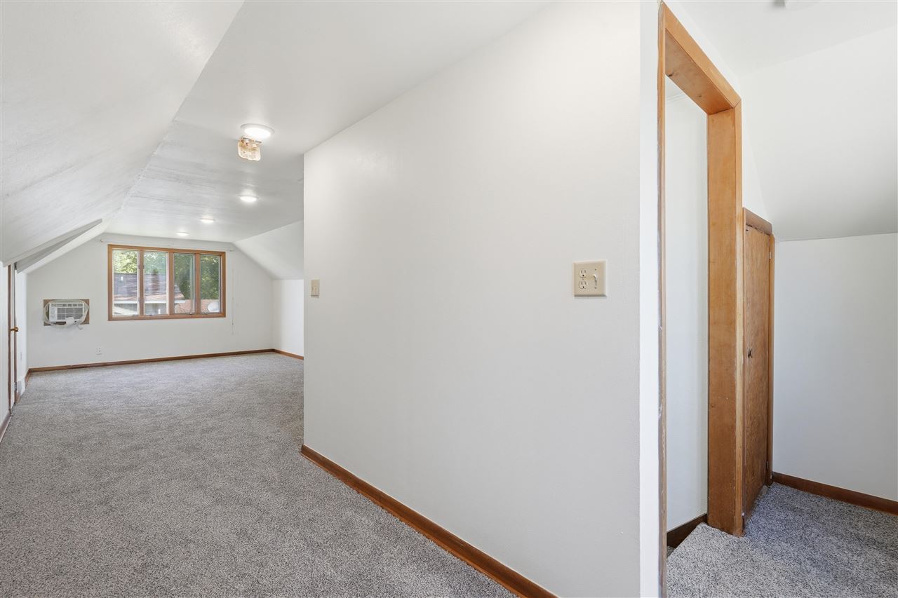829 Timberline Road Monticello IA 52310