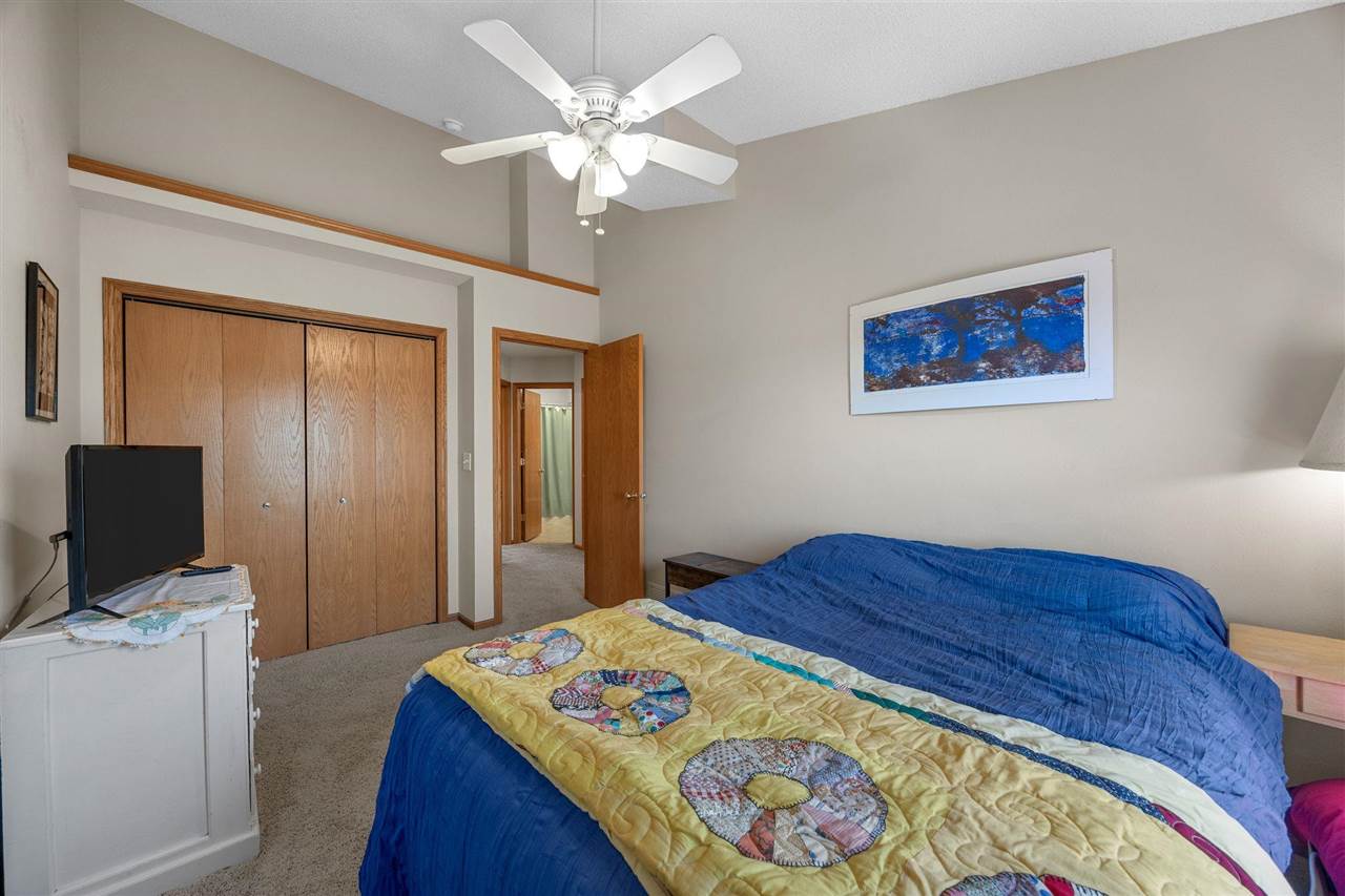 716 Croell Tiffin IA 52340