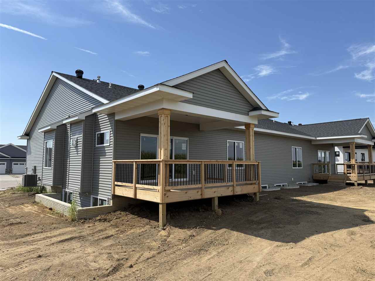 1292 Berkshire Lane North Liberty IA 52317