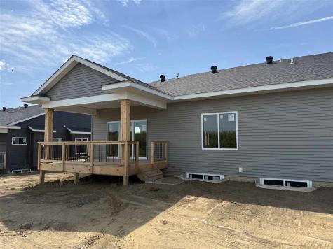 1292 Berkshire Lane North Liberty IA 52317