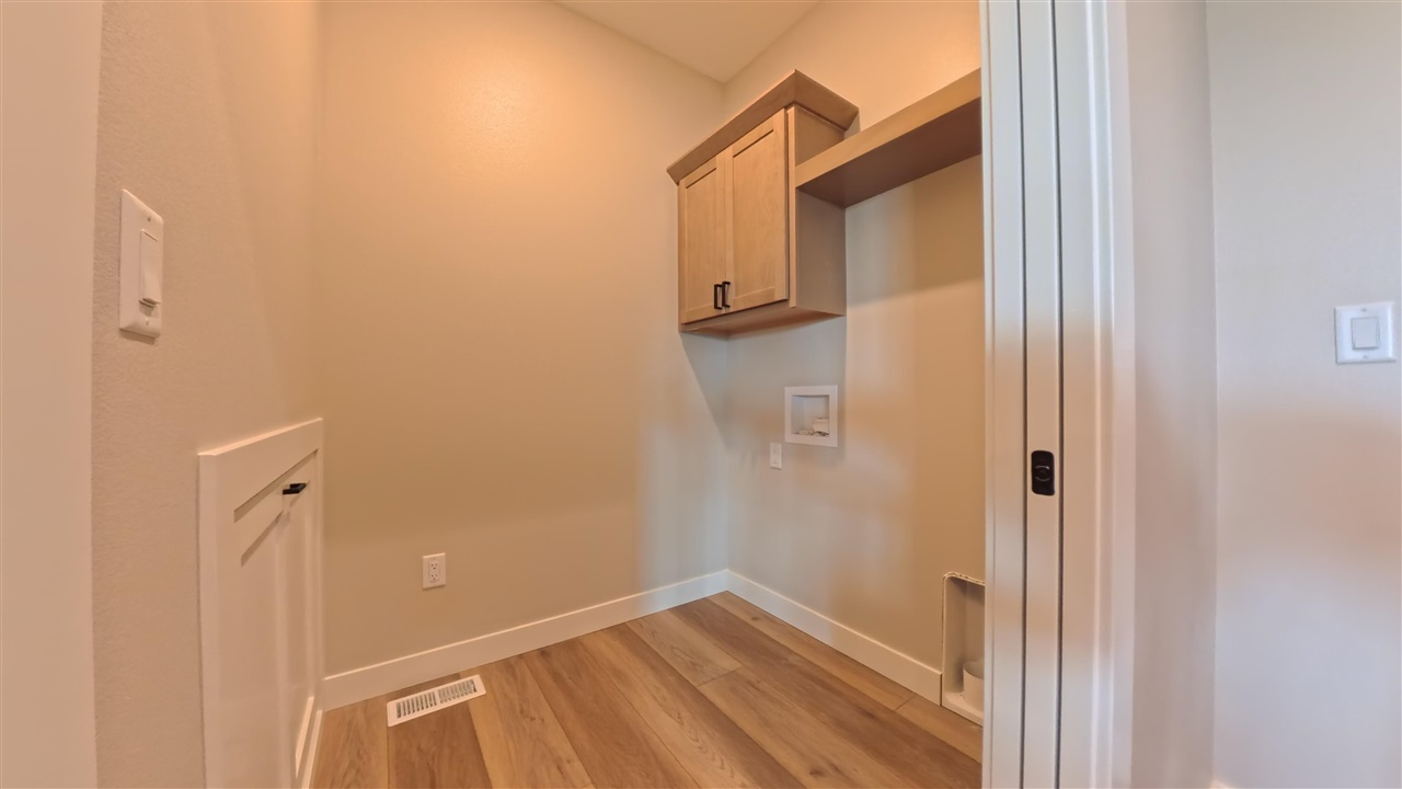 1225 Edward Drive North Liberty IA 52317
