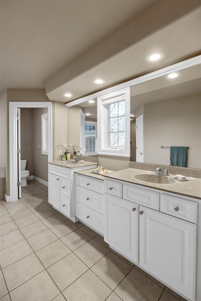 2670 NE Aspen Court North Liberty IA 52317