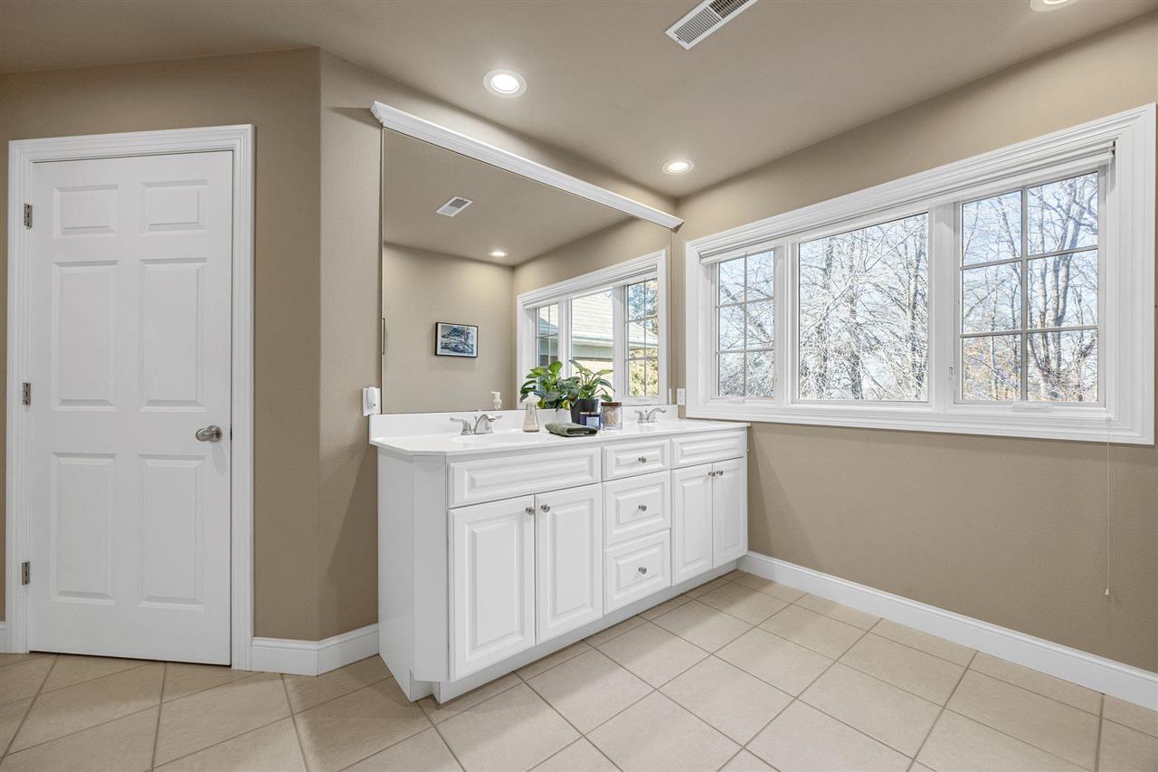 2670 NE Aspen Court North Liberty IA 52317