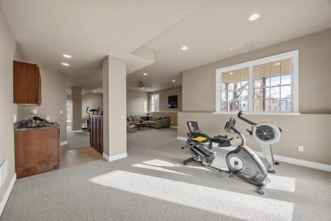 2670 NE Aspen Court North Liberty IA 52317