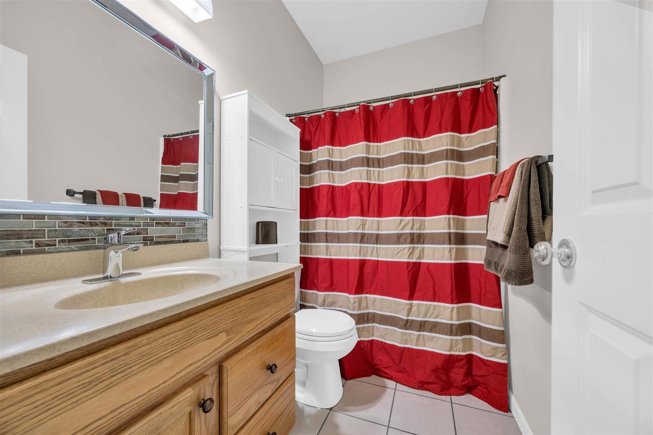 2722 NW Royal Oaks Drive Swisher IA 52338