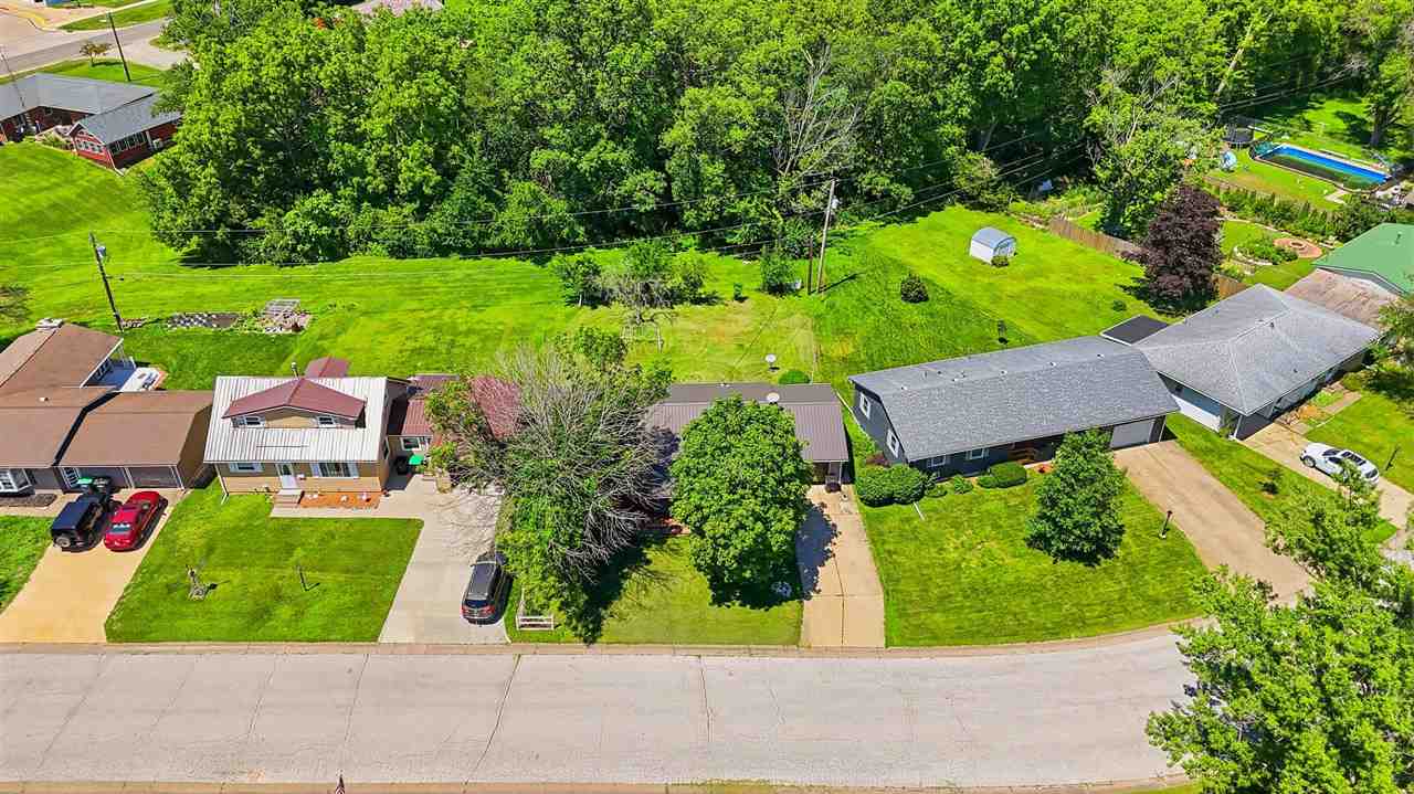 1133 Oakview Drive Columbus Junction IA 52738