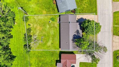 1133 Oakview Drive Columbus Junction IA 52738