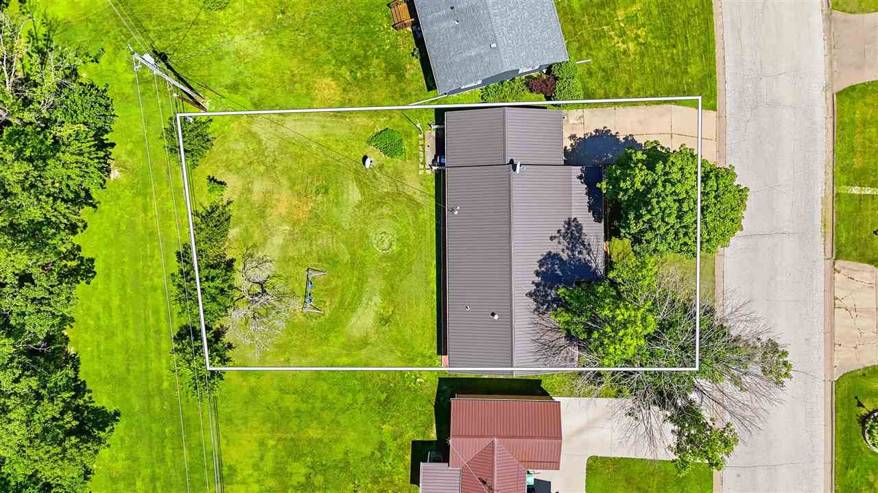 1133 Oakview Drive Columbus Junction IA 52738