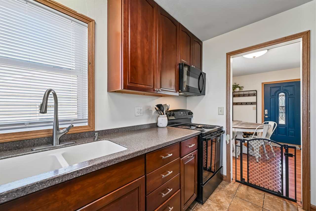 1620 NW 9th Street Cedar Rapids IA 52405