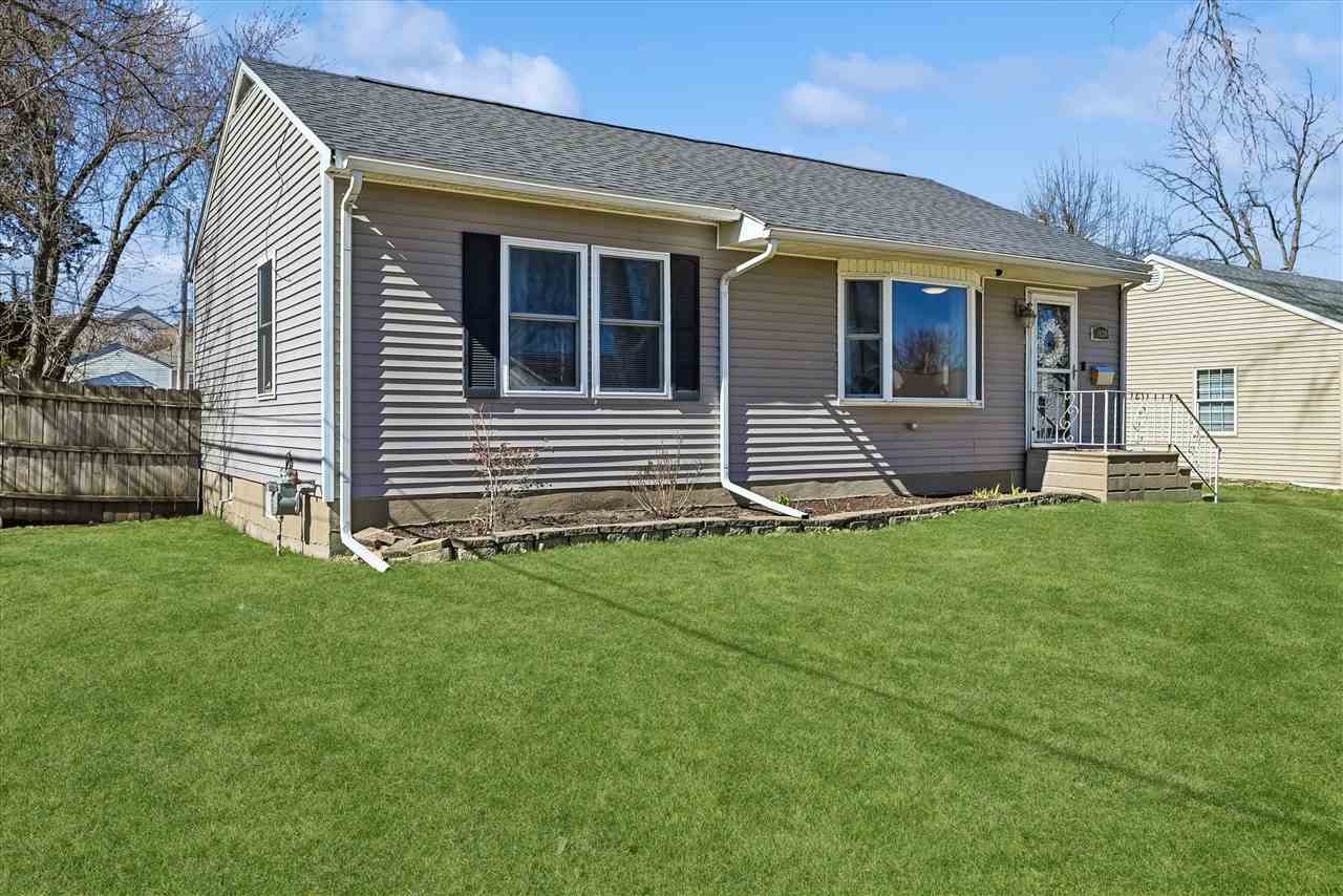 1620 NW 9th Street Cedar Rapids IA 52405