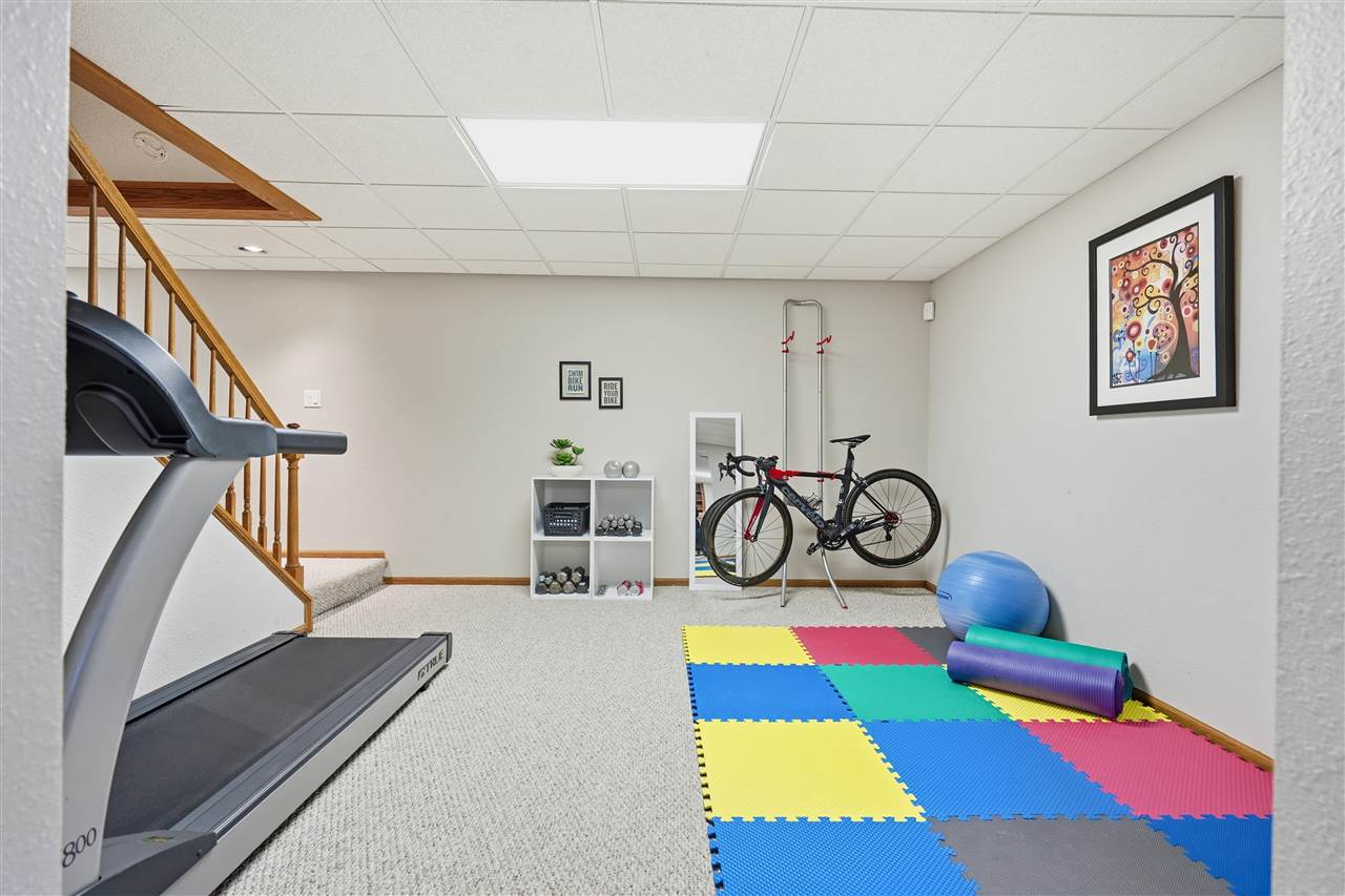 4362 Cloverdale Road Cedar Rapids IA 52411