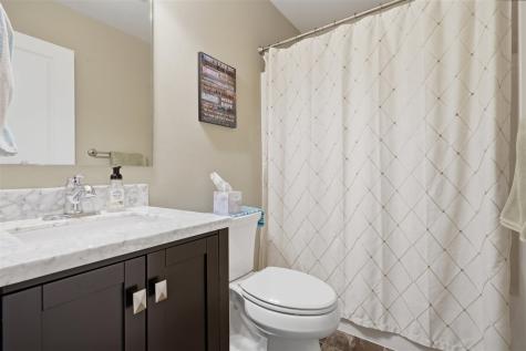 305 S Stewart Street North Liberty IA 52317