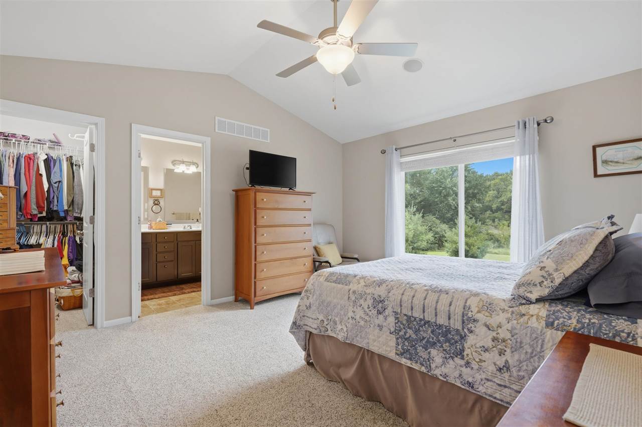 305 S Stewart Street North Liberty IA 52317