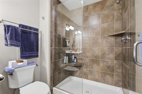 305 S Stewart Street North Liberty IA 52317