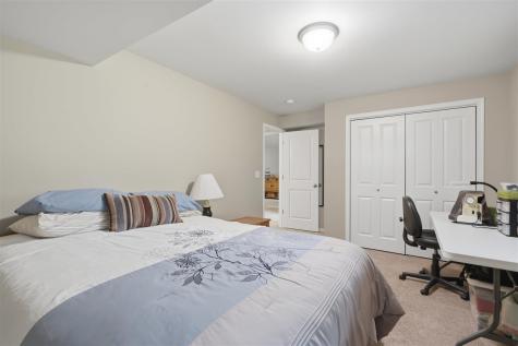 305 S Stewart Street North Liberty IA 52317