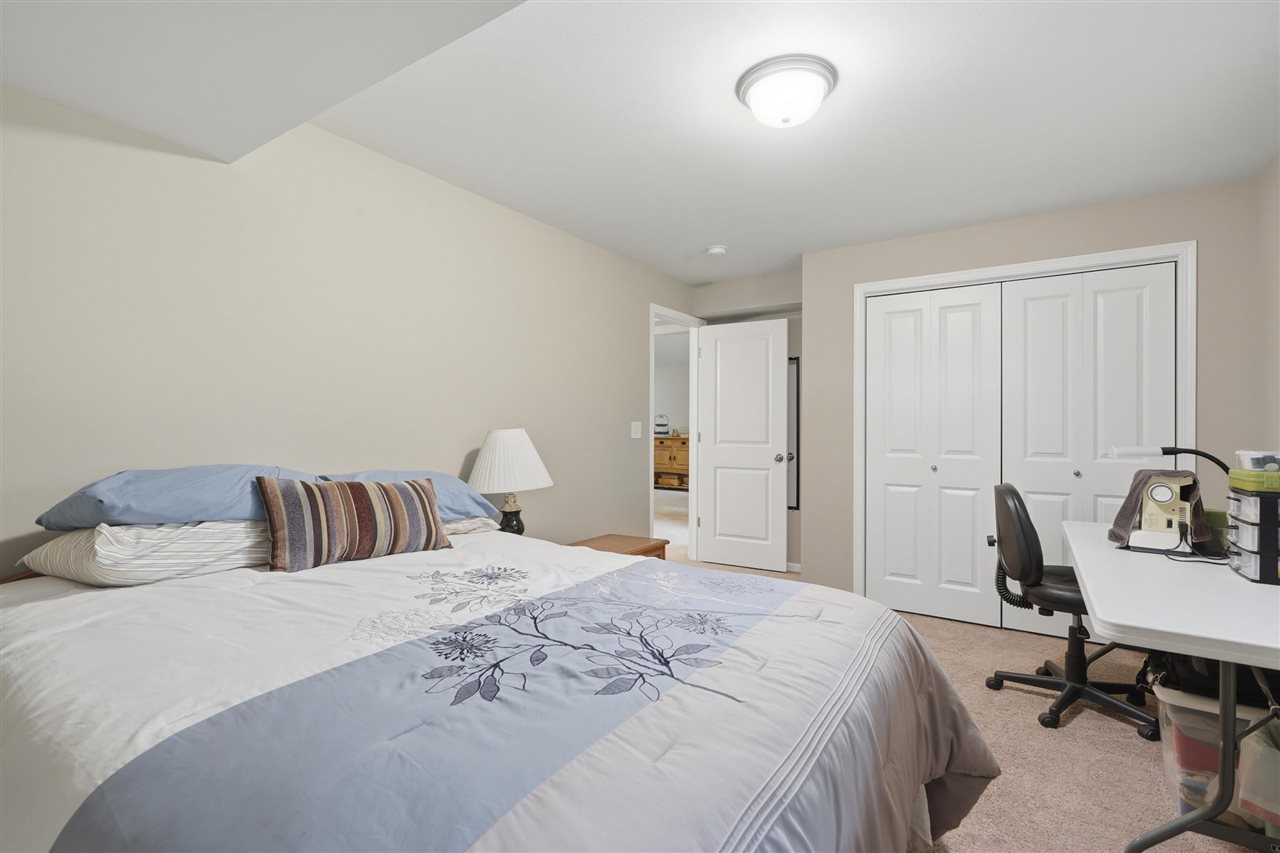 305 S Stewart Street North Liberty IA 52317