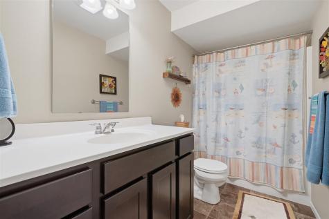 305 S Stewart Street North Liberty IA 52317