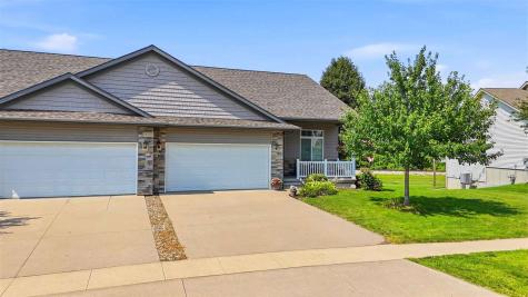 305 S Stewart Street North Liberty IA 52317