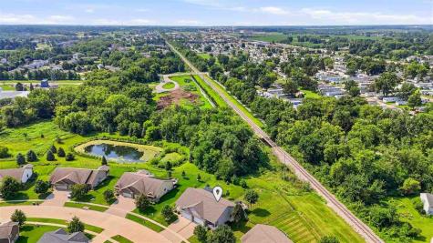 305 S Stewart Street North Liberty IA 52317